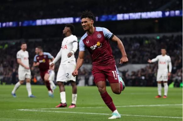 热刺大胜斯托克城,豪取三分 热刺大胜斯托克城,豪取三分