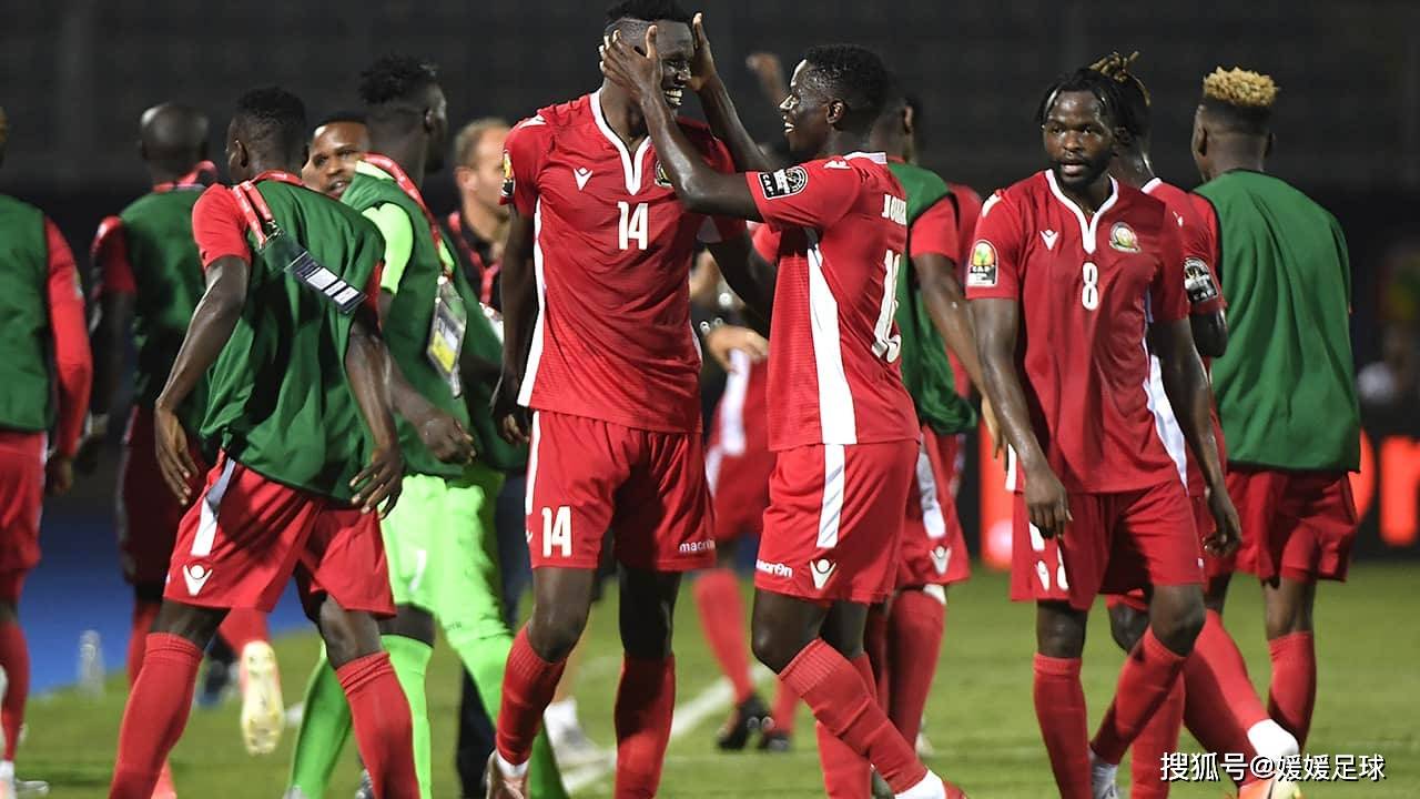 阿尔及利亚足球队尽显实力 阿尔及利亚足球队尽显实力