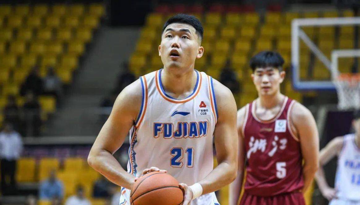 广州主帅被罚,批评队员表现 广州主帅被罚,批评队员表现