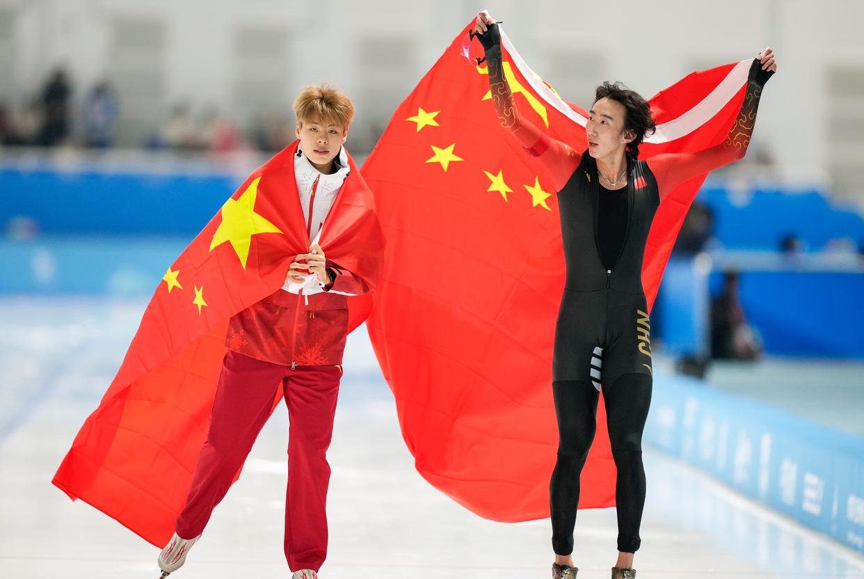 leyu乐鱼体育中国-短道速滑男子1500米中国选手夺得亚军，为国争光