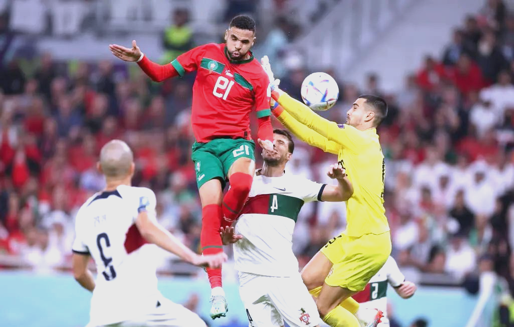 乐鱼体育线上网站-摩纳哥队逆转胜利，晋级前景一片光明