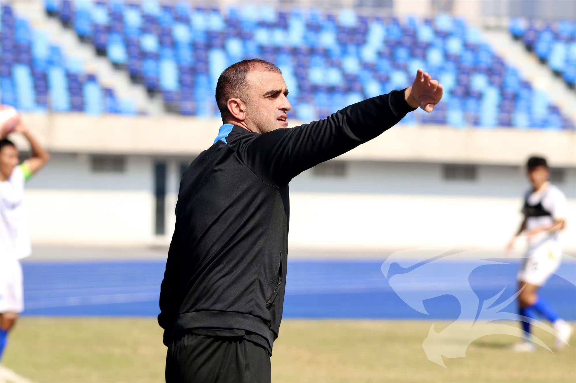 米蒂兰球员展现出色实力,助球队赢得比赛胜利 米蒂兰球员展现出色实力,助球队赢得比赛胜利