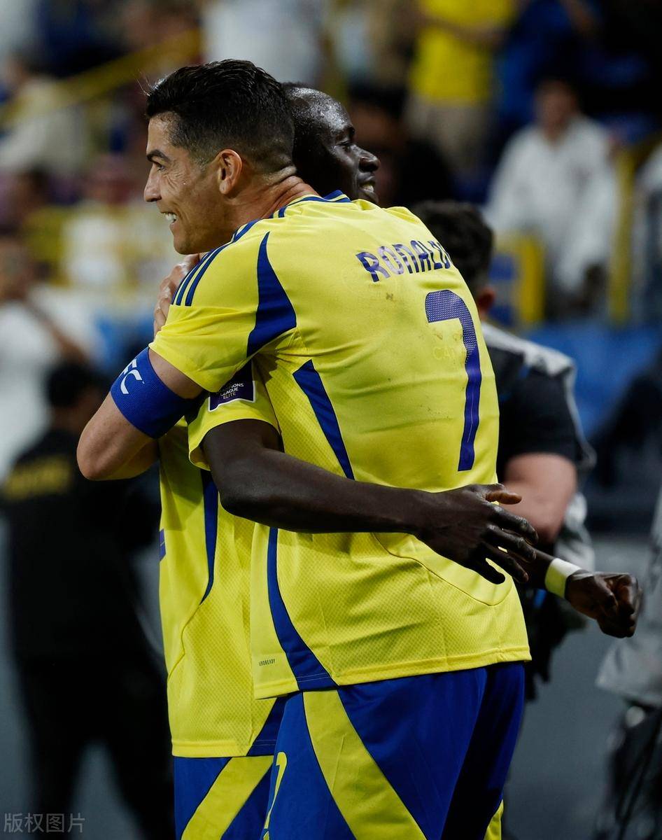 乐鱼在线娱乐-乌德勒查夺魁阿尔普希，土超传统强队向胜利进发